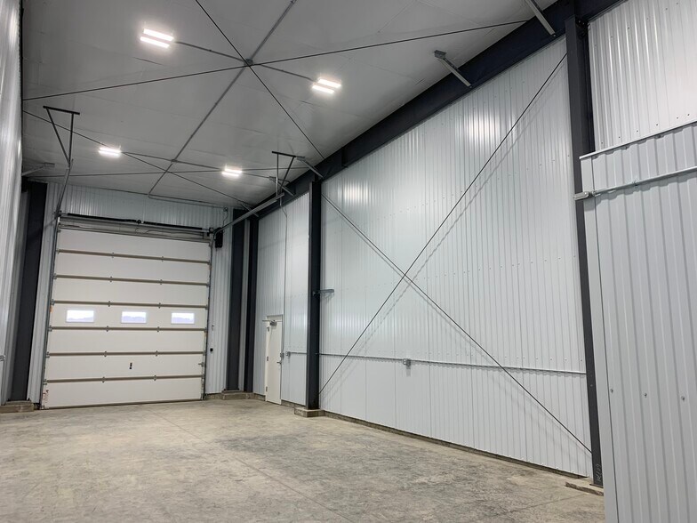 More Photos Of 663 Valerie Ave, Hudson Self Storage For Sale