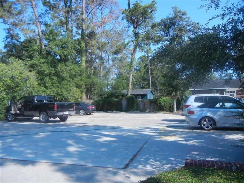 More Photos Of 1700 FM 517 Rd E, Dickinson Loft Creative Space For Lease