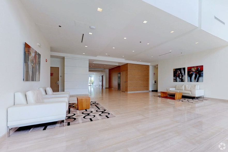 More Photos Of 2010 NW 150th Ave, Pembroke Pines Office For Lease