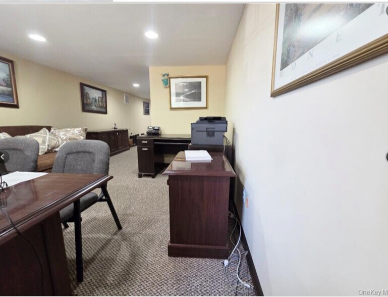 More Photos Of 201 Portion Rd, Ronkonkoma Loft Creative Space For Lease