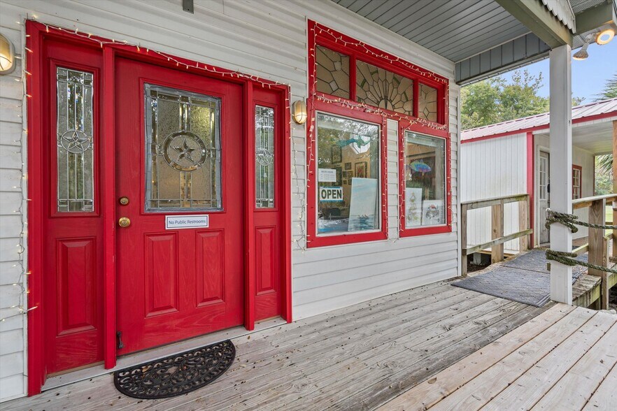 More Photos Of 918 Bienville Blvd, Dauphin Island Flex For Sale