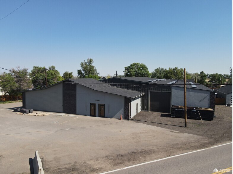 More Photos Of 701 7th Ave, Hudson General Retail For Sale