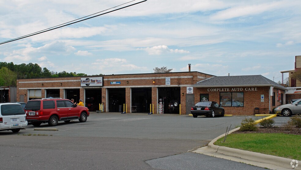Primary Photo Of 2560 Old Glory Rd, Clemmons Auto Repair For Lease