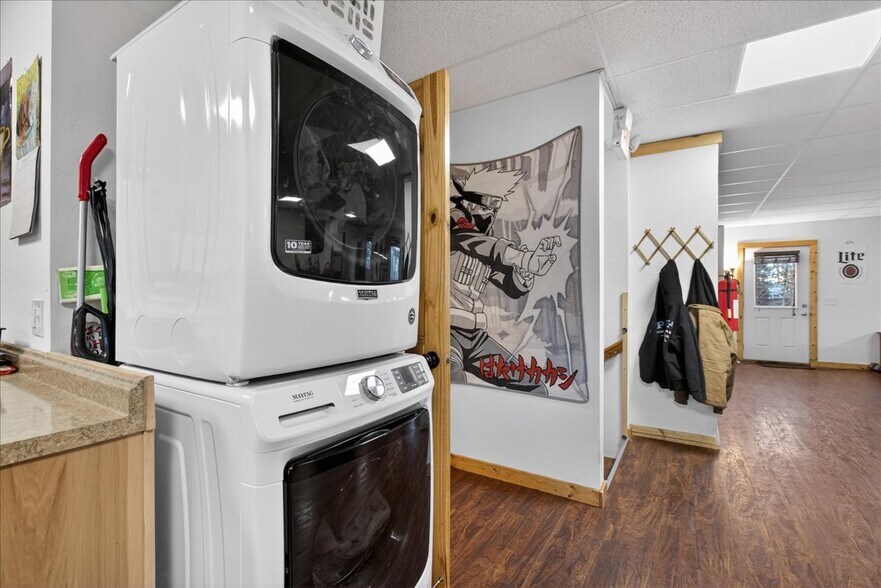 More Photos Of 7897 W Main St, Rathdrum Storefront Retail Residential For Sale