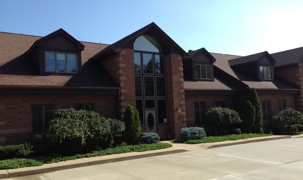 More Photos Of 291 N Cleveland Massillon Rd, Akron Medical For Sale