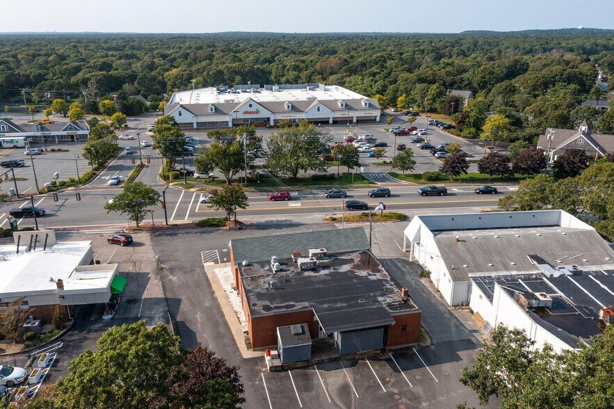 More Photos Of 1105 MA-28 Rt, South Yarmouth Restaurant For Sale