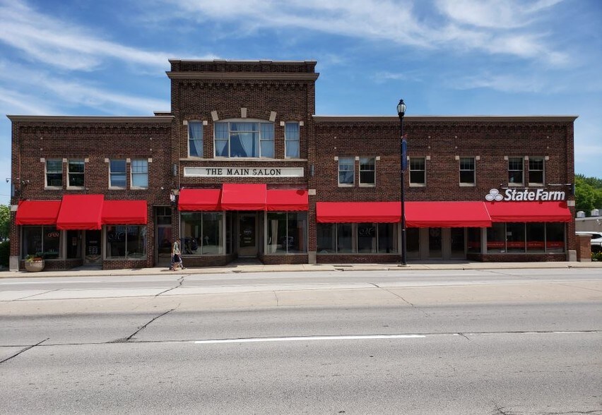 More Photos Of 1263 Main St, Green Bay Office For Lease