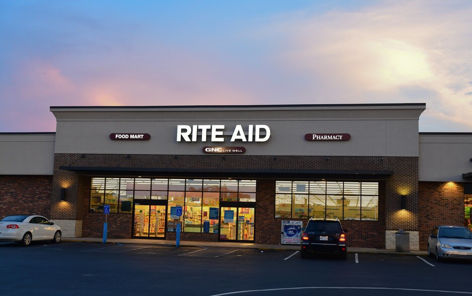 More Photos Of 3055-3081 Dauphin St, Mobile Freestanding For Lease