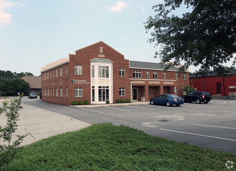 Primary Photo Of 2505 S 17th St, Wilmington Medical For Lease