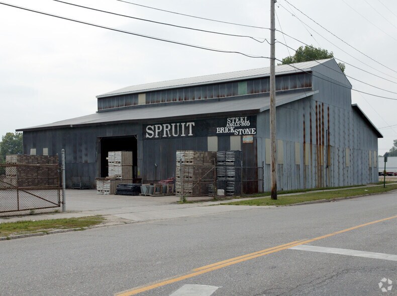 Primary Photo Of 550 Richmond St NW, Grand Rapids Manufacturing For Sale