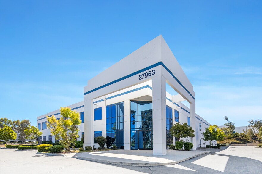 More Photos Of 27963 Franklin Pky, Valencia Warehouse For Sale