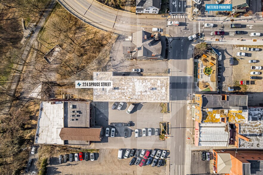 More Photos Of 224 Spruce St, Morgantown Office For Sale