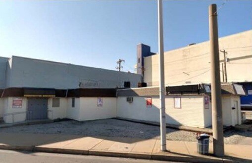 More Photos Of 1916-1920 S Christopher Columbus Blvd, Philadelphia Bar For Sale