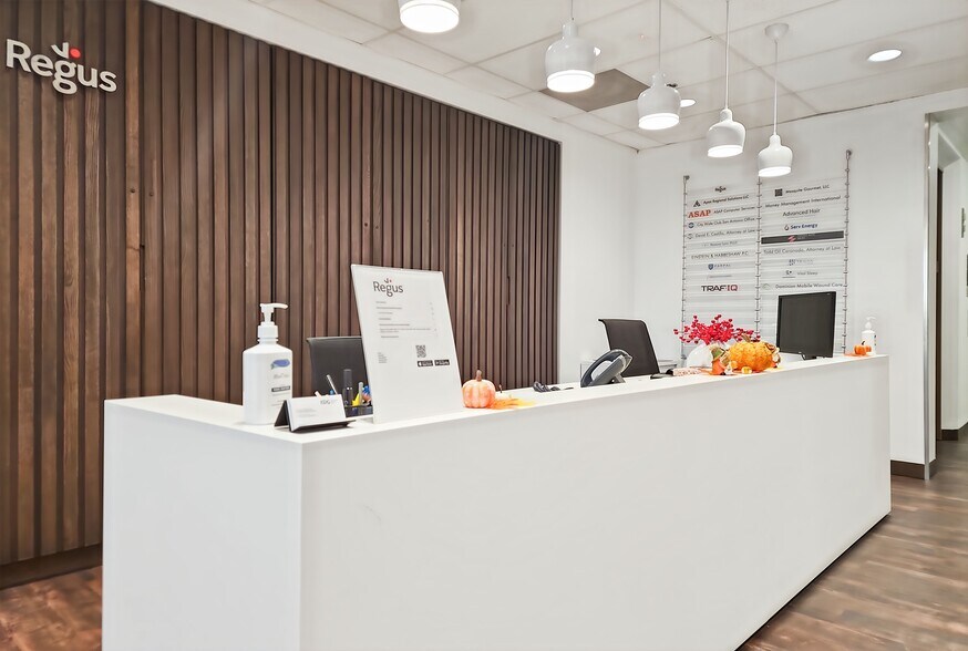 More Photos Of 9901 W Interstate 10, San Antonio Coworking Space