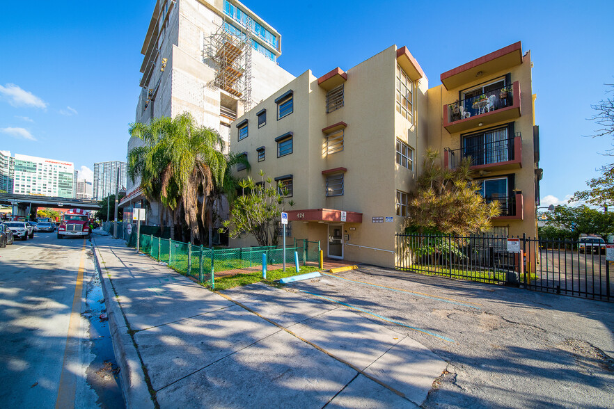 Primary Photo Of 424 SW 7th St, Miami Apartments For Sale