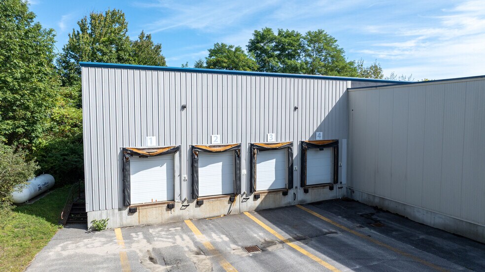 More Photos Of 340 Presumpscot St, Portland Warehouse For Lease