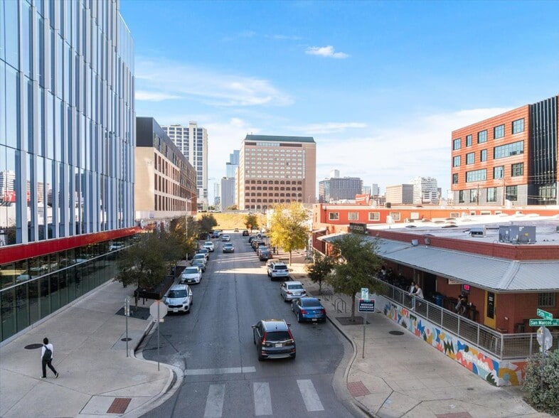 More Photos Of 501 N Interstate 35, Austin Loft Creative Space For Lease