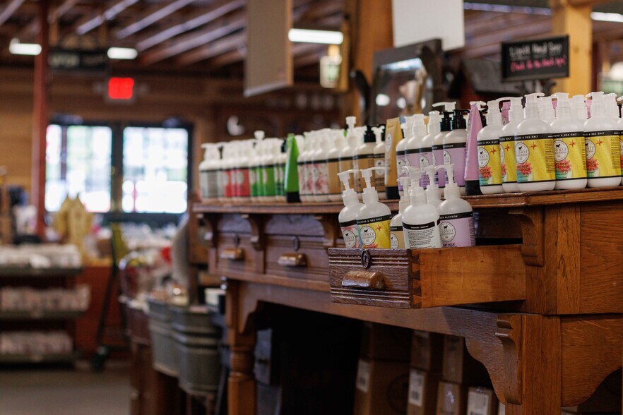 More Photos Of 63 Talona Spur Rd, Ellijay Freestanding For Sale