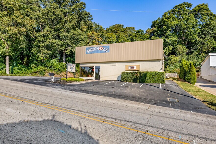 More Photos Of 1358 Plaza Dr, Gainesville Freestanding For Sale