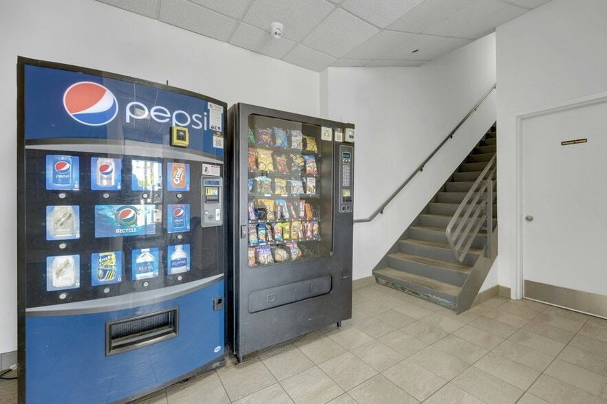 More Photos Of 970 N Broadway, Yonkers Medical For Sale