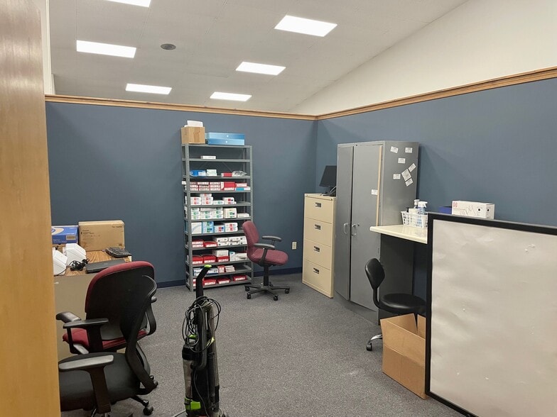 More Photos Of 628 Old Saint Marys Rd, Perryville Storefront For Lease