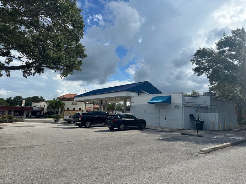 More Photos Of 1601 Gulf To Bay Blvd, Clearwater Storefront Retail Office For Sale