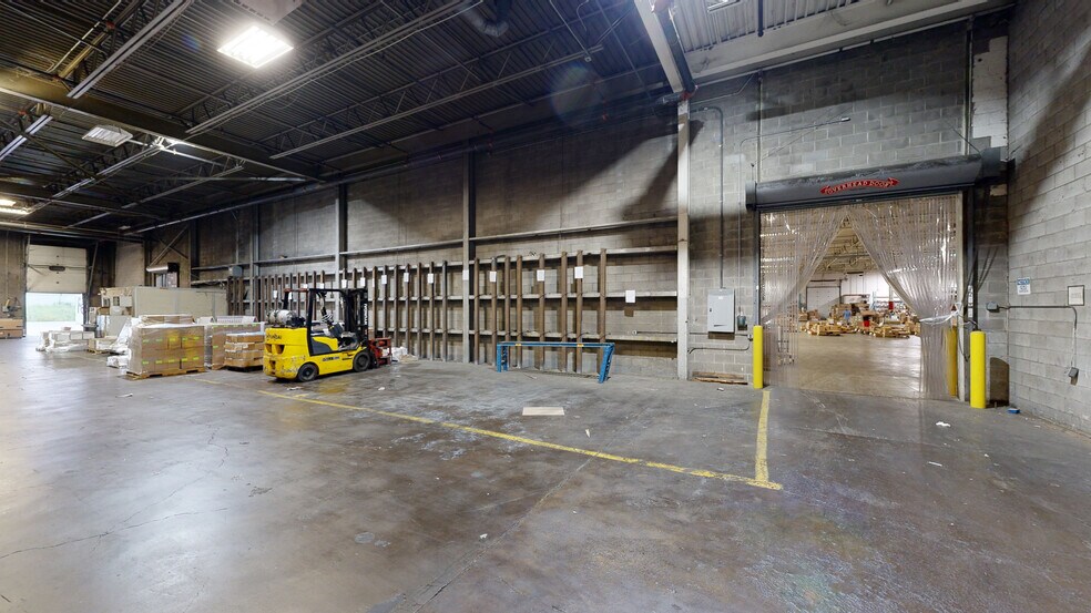 More Photos Of 4437 E 49th St, Cleveland Warehouse For Sale