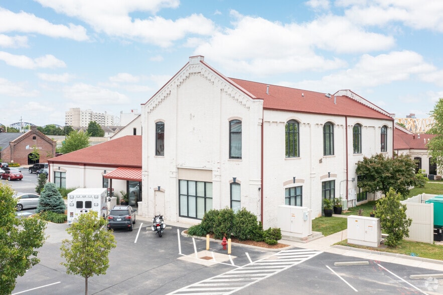 Primary Photo Of 350 Missouri Ave, Jeffersonville Office For Lease