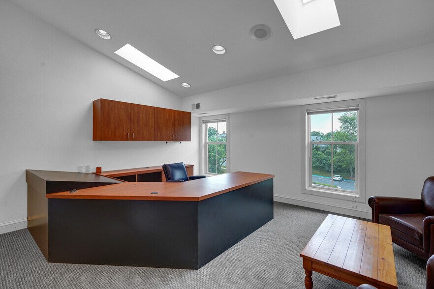 More Photos Of 1142-1148 Walker Rd, Great Falls Medical For Sale