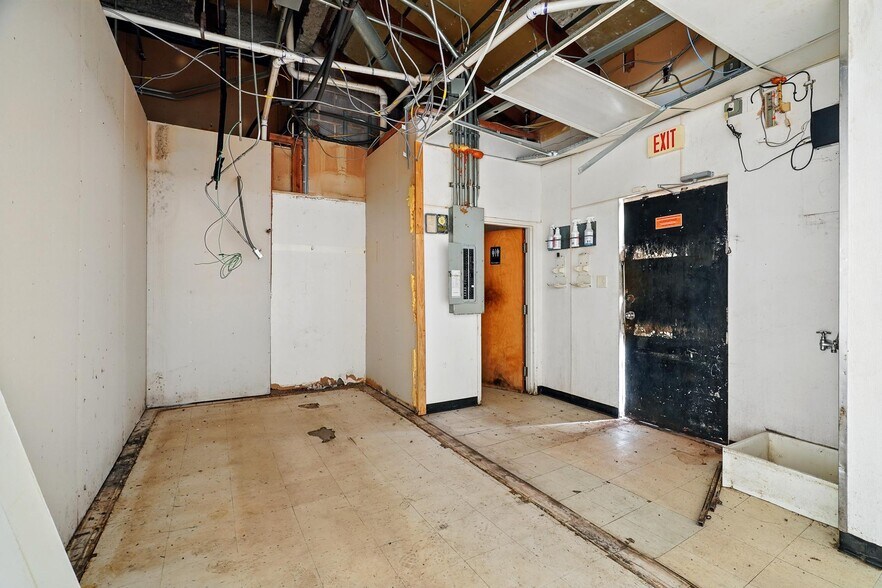 More Photos Of 4102 Buffalo Gap Rd, Abilene Unknown For Lease