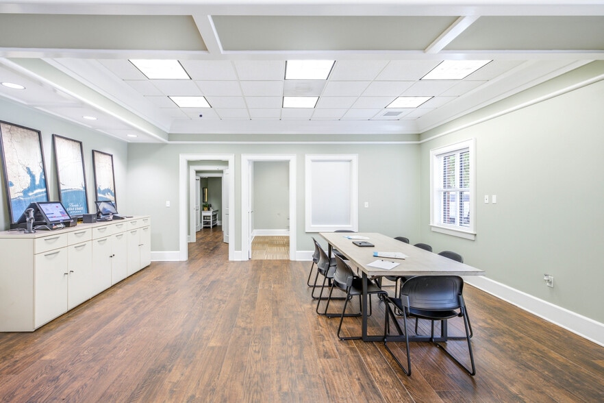 More Photos Of 5784 Chumuckla Hwy, Pace Freestanding For Lease