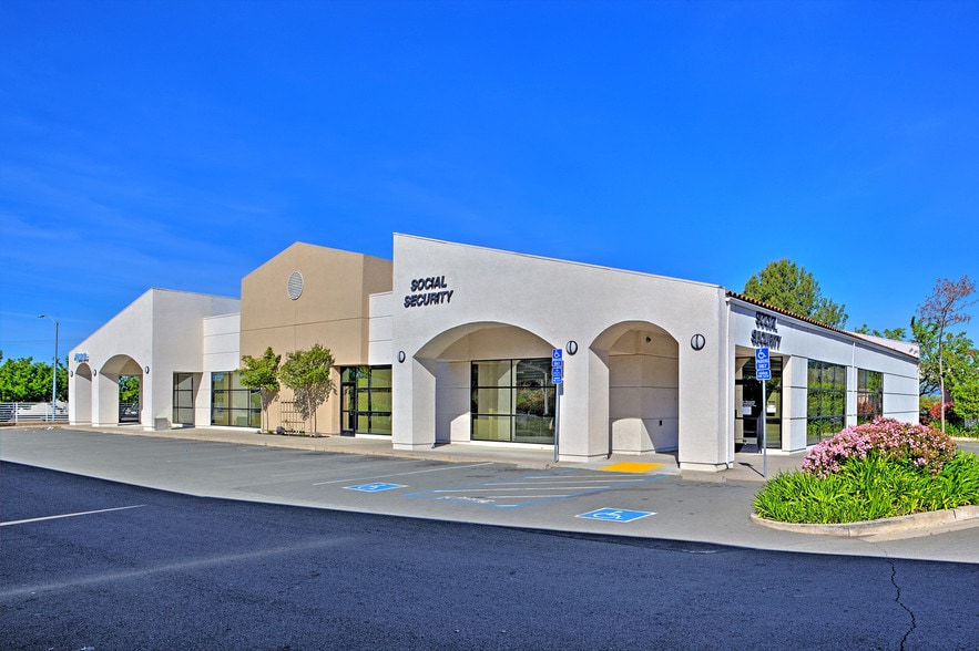 More Photos Of 106 Plaza Dr, Vallejo Storefront Retail Office For Lease