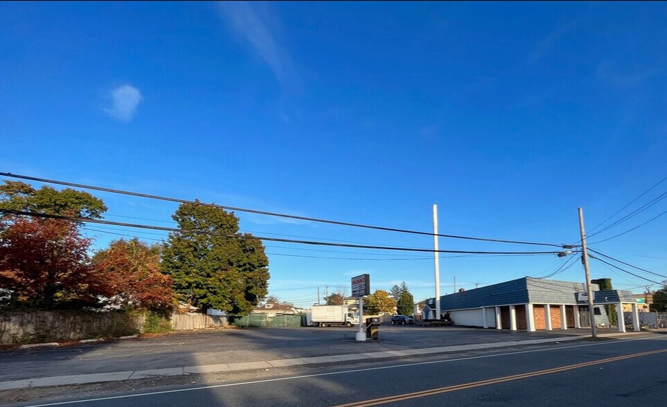 More Photos Of 791 Main St, Farmingdale Loft Creative Space For Lease