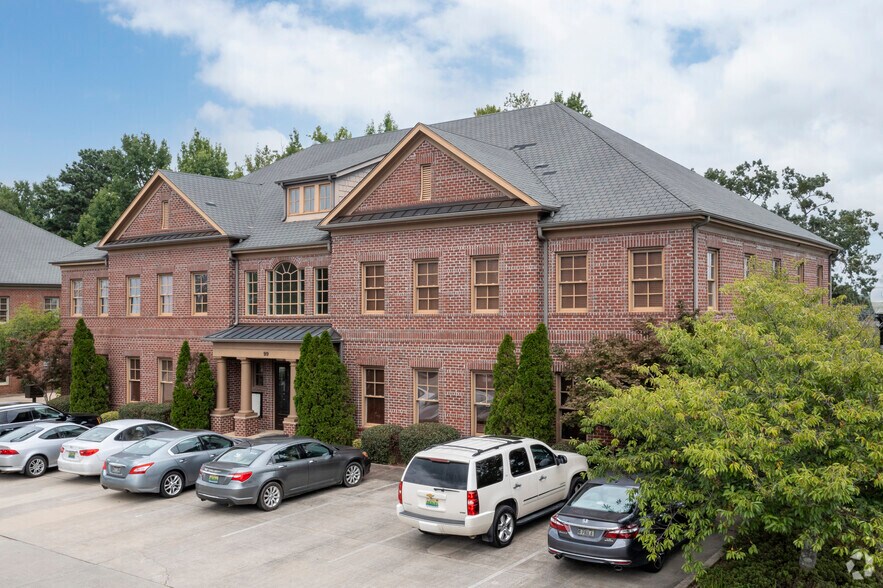 More Photos Of 919 Sharit Ave, Gardendale Office For Lease