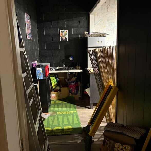 More Photos Of 6124-6150 W 25th St, Indianapolis Unknown For Lease