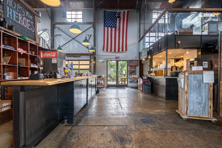 More Photos Of 9859 Davis st, Braselton Specialty For Sale