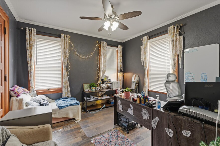 More Photos Of 1028 E Colfax Ave, South Bend Office For Sale