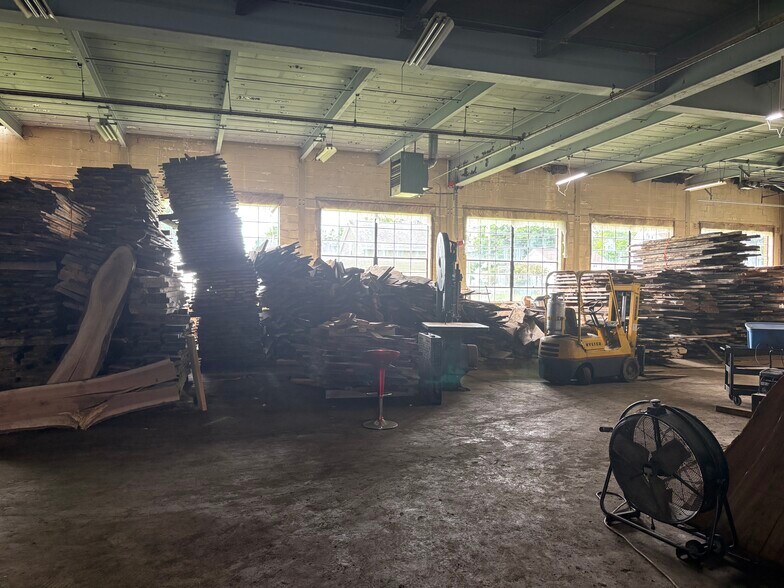More Photos Of 2730 State Route 12B, Deansboro Auto Dealership For Sale