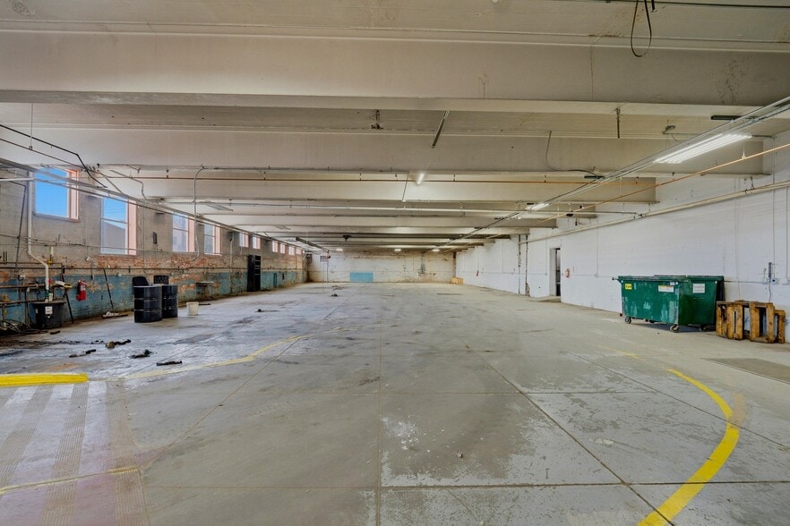 More Photos Of 430 E Main St, Trinidad Industrial For Sale