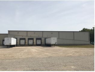 More Photos Of 214 N Wright St, Delavan Distribution For Lease