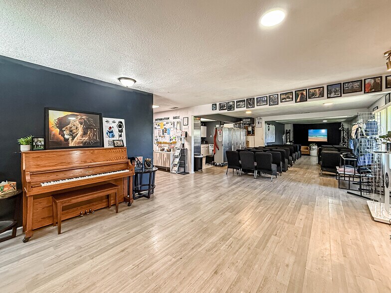 More Photos Of 1492 Sinaloa Rd, Simi Valley Religious Facility For Sale