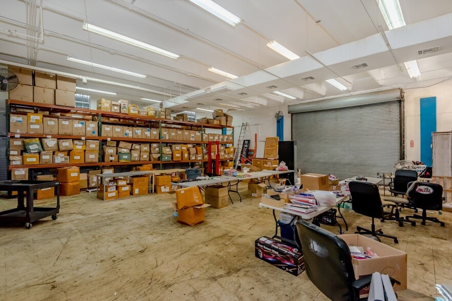 More Photos Of 3000 SW 4th Ave, Fort Lauderdale Flex For Lease