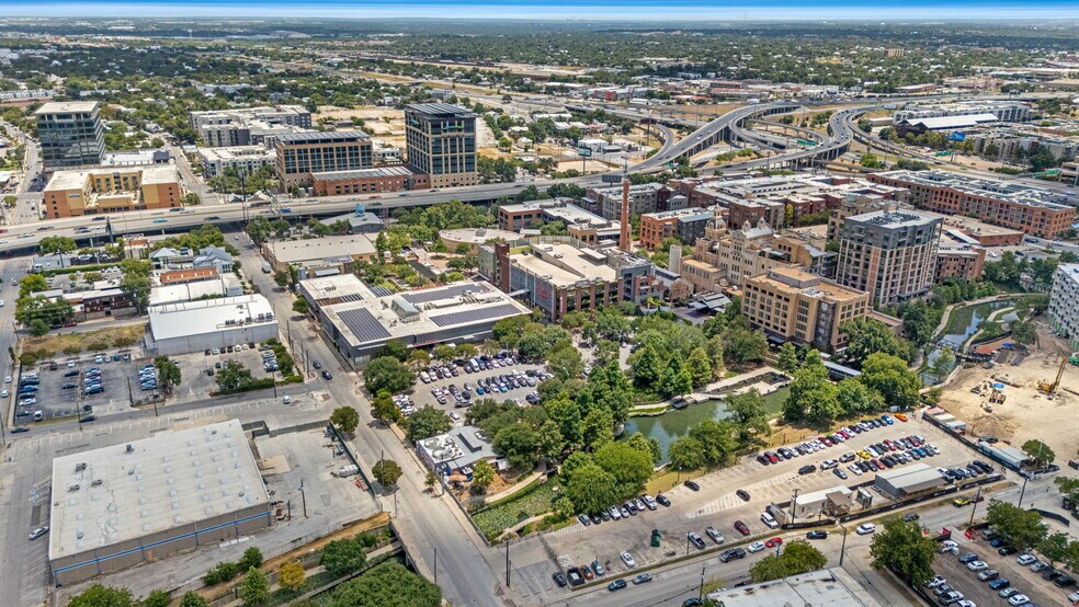 More Photos Of 603 E Grayson St, San Antonio Apartments For Sale