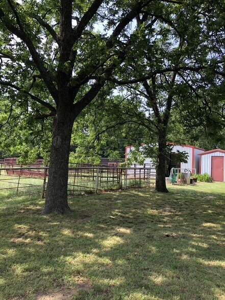 More Photos Of 1128 US 377, Pilot Point Land For Sale