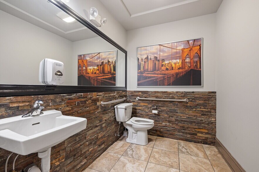 More Photos Of 3941 75th St, Aurora Medical For Sale