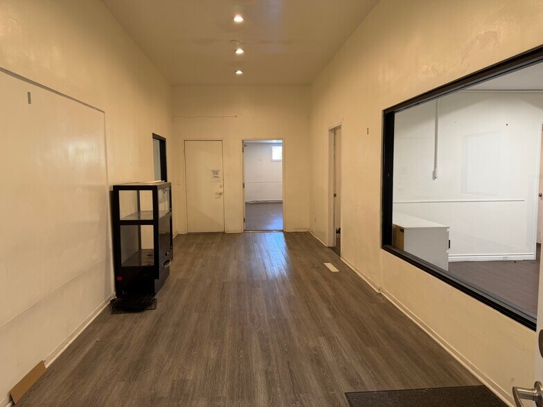 More Photos Of 7815-7817 Melrose Ave, Los Angeles Storefront Retail Office For Lease