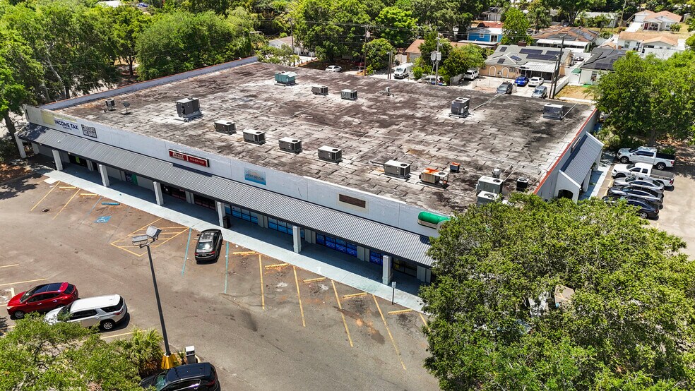 More Photos Of 9340 N Florida Ave, Tampa Storefront For Lease