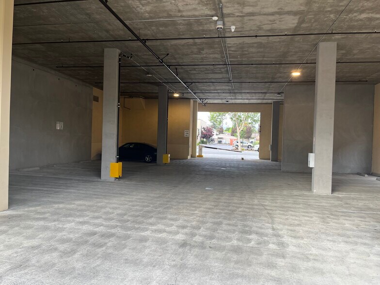 More Photos Of 1098 Lincoln Ave, San Jose Loft Creative Space For Lease