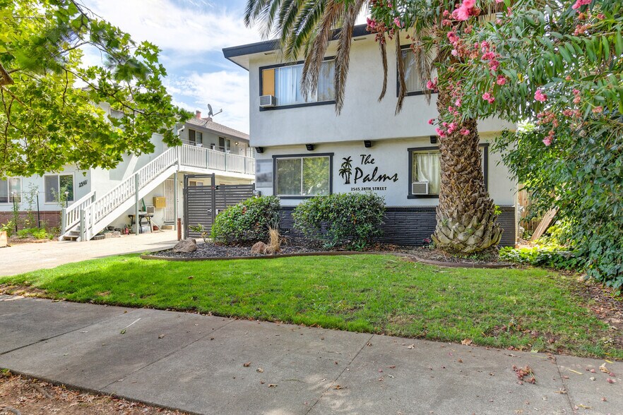 More Photos Of 2545 28th St, Sacramento Apartments For Sale