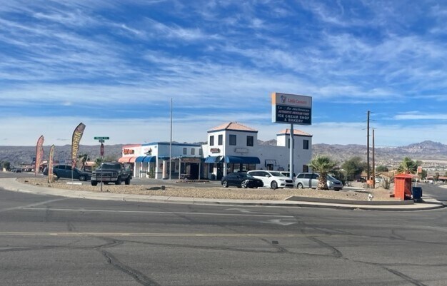 More Photos Of 1371 Hancock Rd, Bullhead City General Retail For Sale